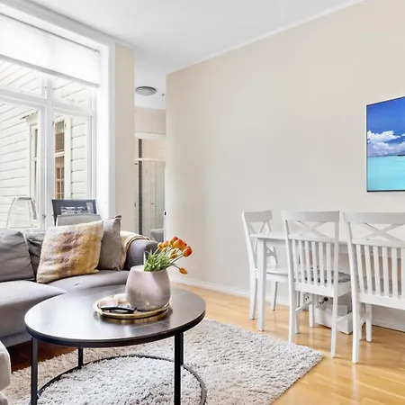 Sentrum: Koselig Med 2 Soverom! * برغن