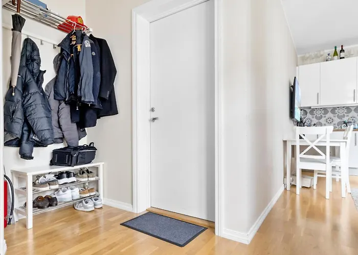 Lejlighed Sentrum: Koselig Med 2 Soverom!