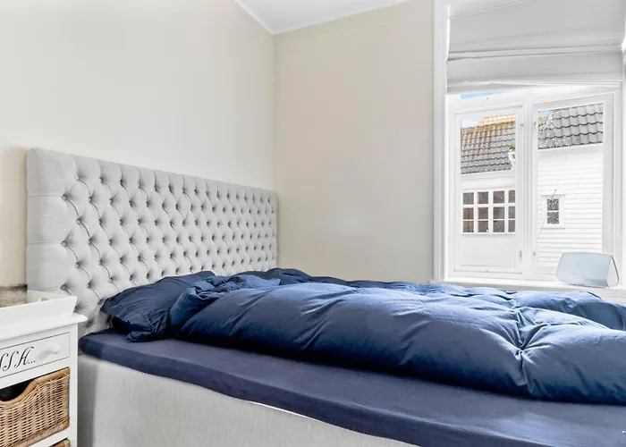 Sentrum: Koselig Med 2 Soverom! Lejlighed *